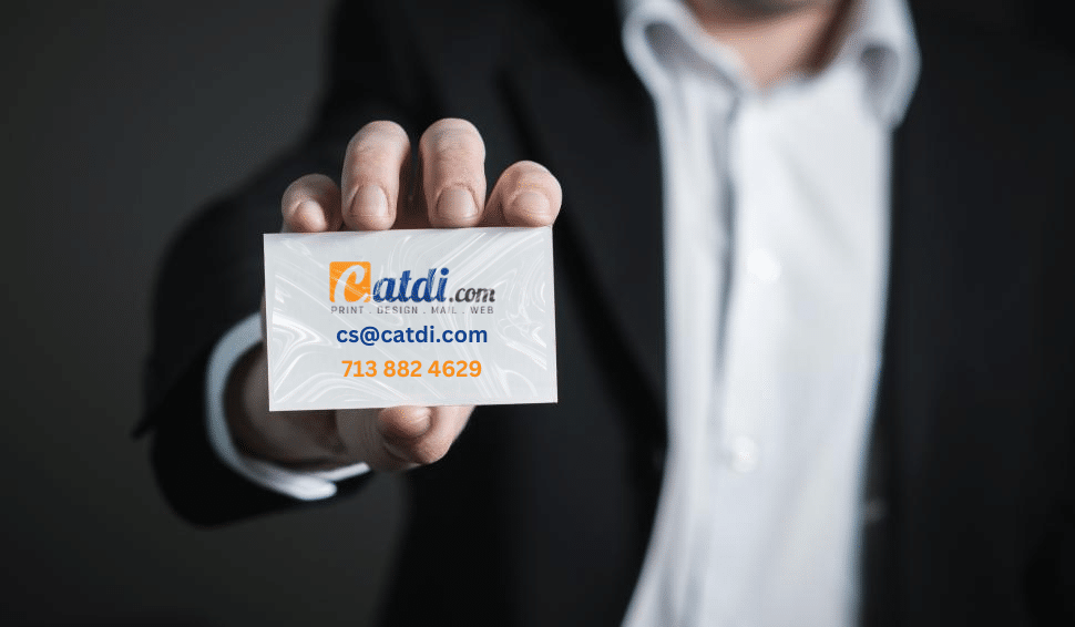 Catdi-Printing-Business-CardSpot-UV-vs.-Traditional